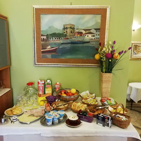 Puccinelli Hotel Lido di Camaiore